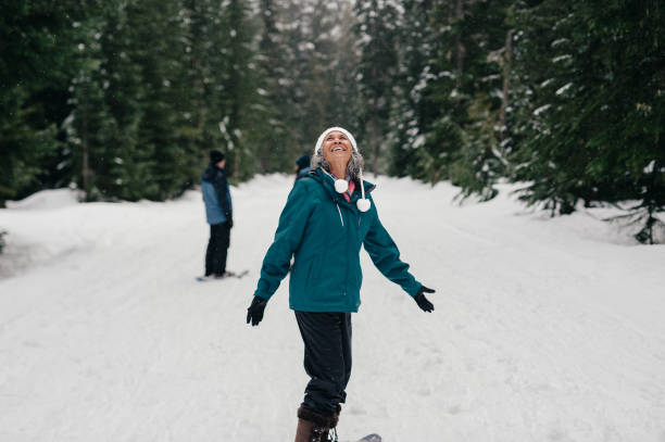 How to Help Seniors Stay Active During Winter Months